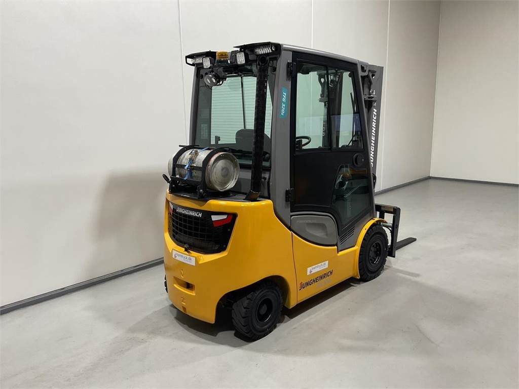 Jungheinrich TFG 320 - LPG forklift: fotoğraf 2 Jungheinrich TFG 320 - LPG forklift: fotoğraf 2