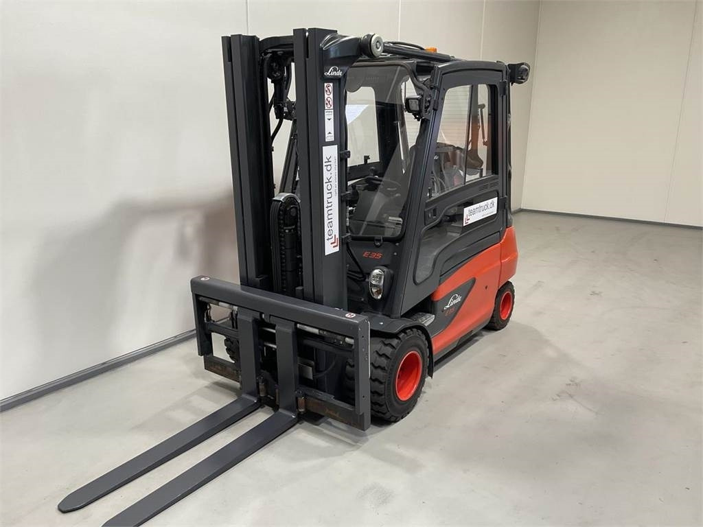 Linde E35L-01 - Elektrikli forklift: fotoğraf 4 Linde E35L-01 - Elektrikli forklift: fotoğraf 4