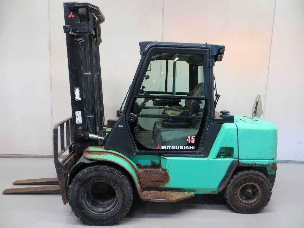 Mitsubishi FD45K  - Dizel forklift: fotoğraf 2 Mitsubishi FD45K  - Dizel forklift: fotoğraf 2