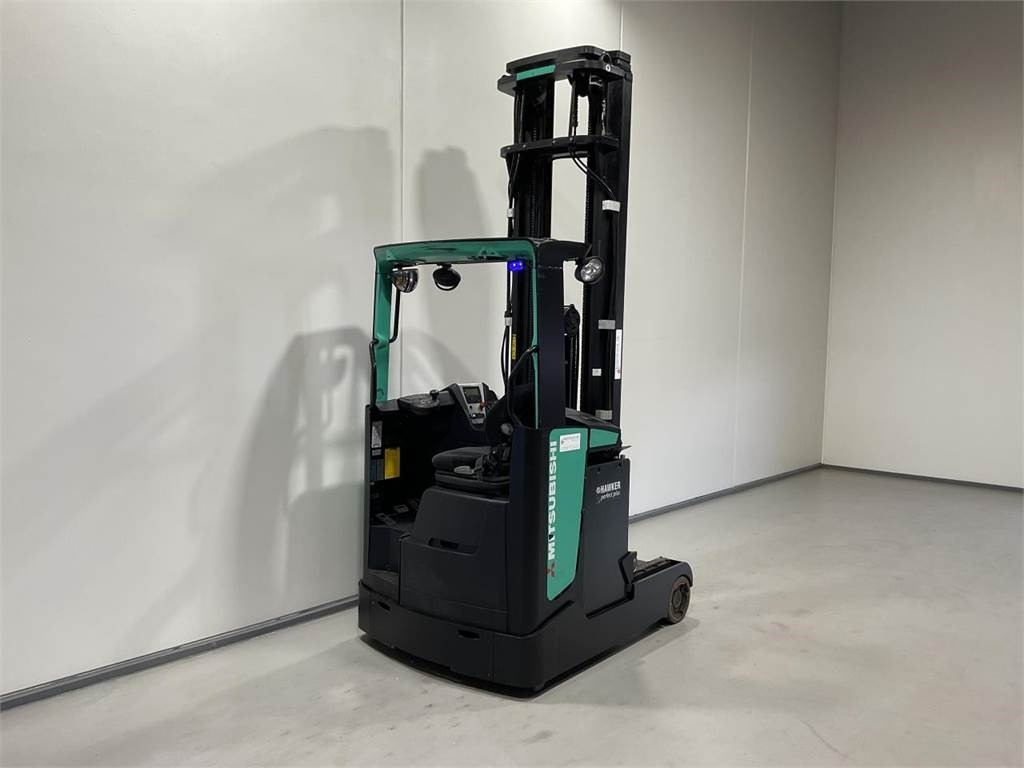 Mitsubishi RB16NH - Reach truck: fotoğraf 2 Mitsubishi RB16NH - Reach truck: fotoğraf 2