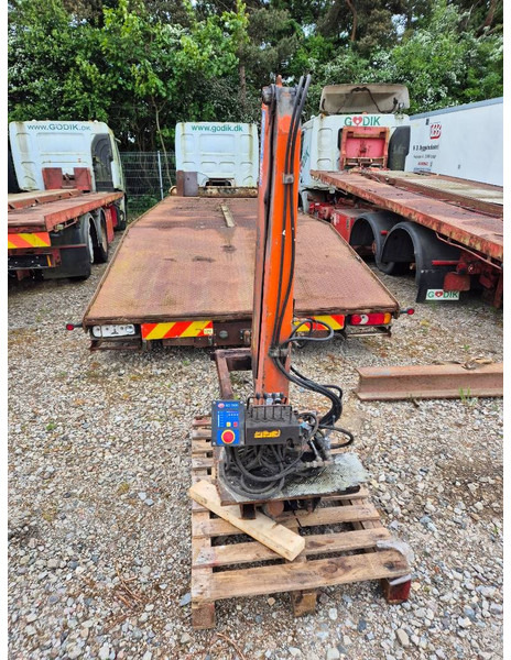 HMF 252-T2 with 2 hydraulic extensions - Araç üstü vinç: fotoğraf 2 HMF 252-T2 with 2 hydraulic extensions - Araç üstü vinç: fotoğraf 2