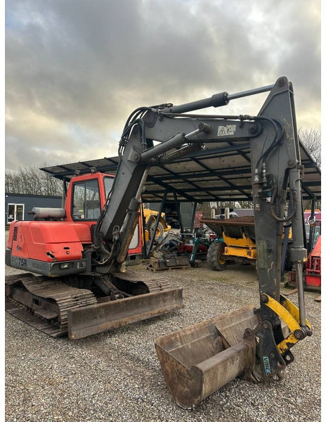 Komatsu PC 75 - Mini ekskavatör: fotoğraf 2 Komatsu PC 75 - Mini ekskavatör: fotoğraf 2