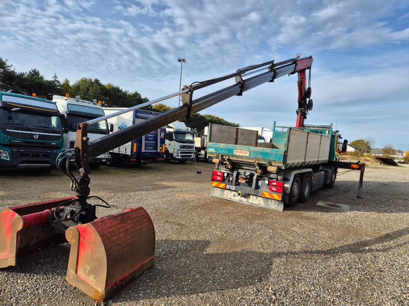 Scania P450 6x2/4 // HMF 2223 K4 // 3-way tip - Vinçli kamyon: fotoğraf 3 Scania P450 6x2/4 // HMF 2223 K4 // 3-way tip - Vinçli kamyon: fotoğraf 3