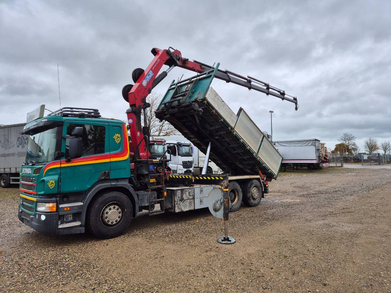 Scania P450 6x2/4 // HMF 2620 K5 // 3-way tip - Vinçli kamyon: fotoğraf 1 Scania P450 6x2/4 // HMF 2620 K5 // 3-way tip - Vinçli kamyon: fotoğraf 1