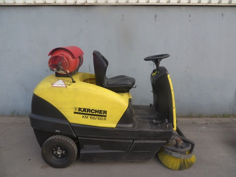 Kärcher KM 100/100R LPG - Yer süpürme makinası: fotoğraf 4 Kärcher KM 100/100R LPG - Yer süpürme makinası: fotoğraf 4