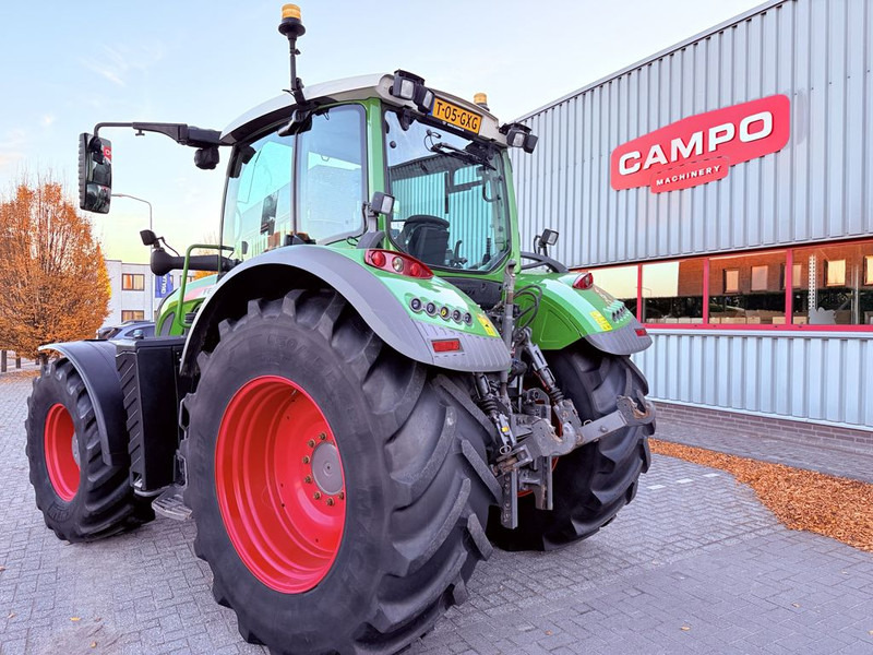 Fendt 724 S4 Profi Plus - Traktör: fotoğraf 2 Fendt 724 S4 Profi Plus - Traktör: fotoğraf 2