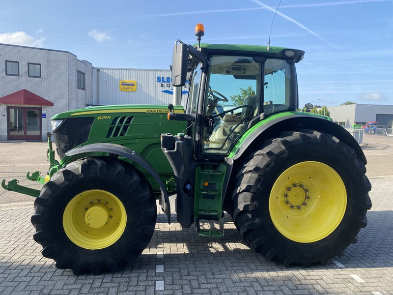 John Deere 6215R Autopowr Premium Edition - Traktör: fotoğraf 3 John Deere 6215R Autopowr Premium Edition - Traktör: fotoğraf 3