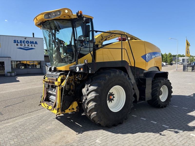 New Holland FR9050 - Silaj makinesi: fotoğraf 1 New Holland FR9050 - Silaj makinesi: fotoğraf 1