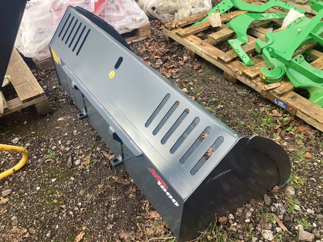AVANT HEAVY DUTY BUCKET 1600MM - Ataşman: fotoğraf 4 AVANT HEAVY DUTY BUCKET 1600MM - Ataşman: fotoğraf 4