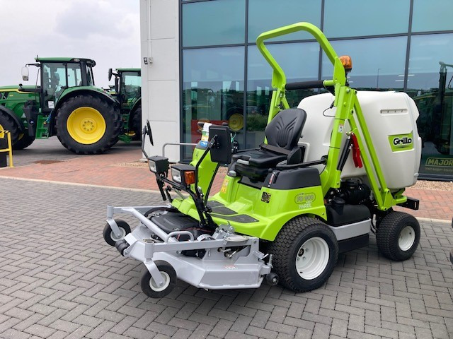Grillo FD900 Outfront Cut & Collect - Çim biçme makinesi: fotoğraf 4 Grillo FD900 Outfront Cut & Collect - Çim biçme makinesi: fotoğraf 4