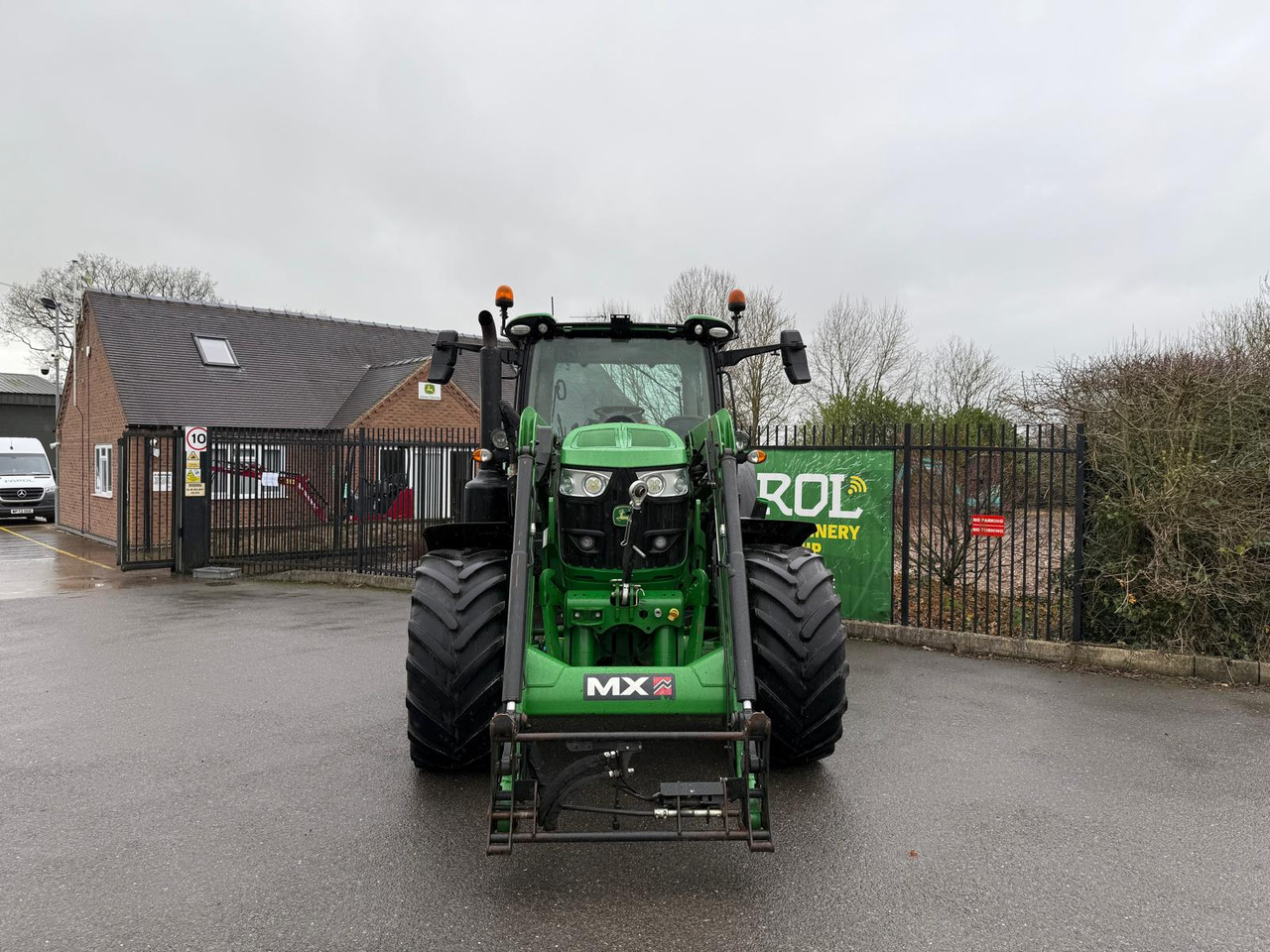 John Deere 6135R - Traktör: fotoğraf 3 John Deere 6135R - Traktör: fotoğraf 3