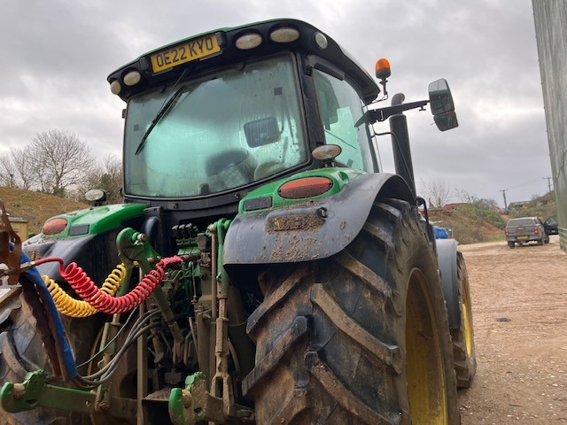 John Deere 6155R - Traktör: fotoğraf 4 John Deere 6155R - Traktör: fotoğraf 4
