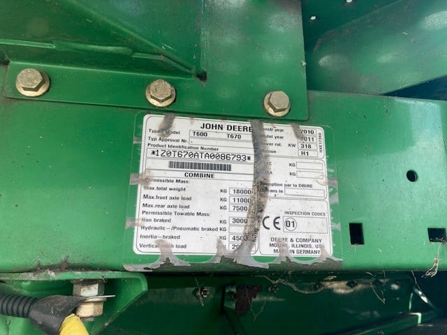 Biçerdöver John Deere T670: fotoğraf 13