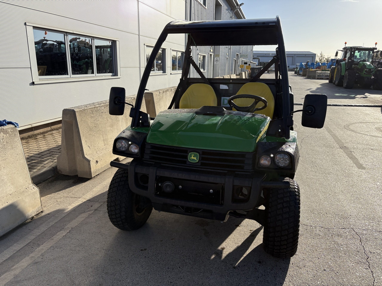 John Deere XUV855M Gator - ATV: fotoğraf 2 John Deere XUV855M Gator - ATV: fotoğraf 2