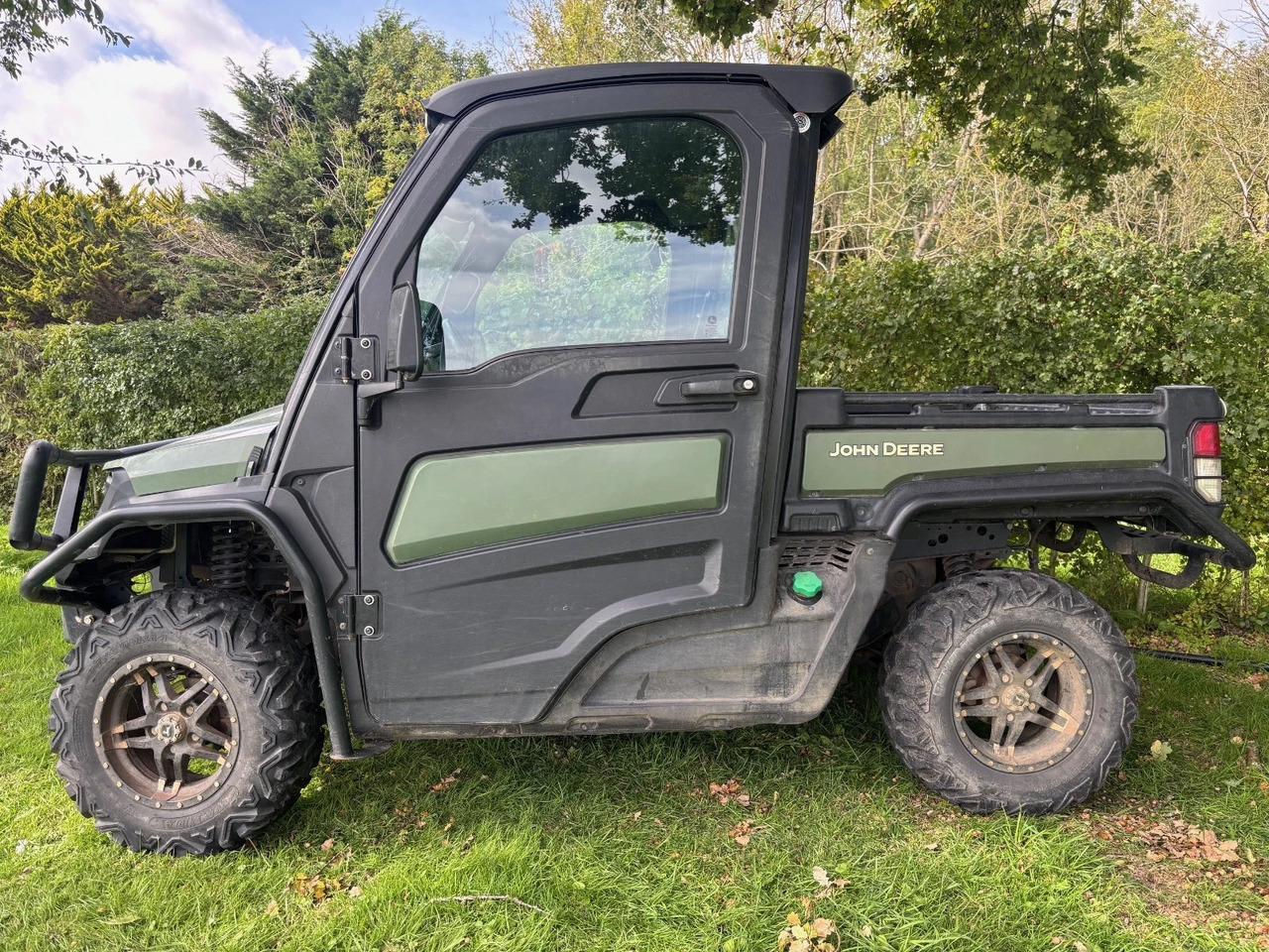 John Deere XUV865M Gator - ATV: fotoğraf 1 John Deere XUV865M Gator - ATV: fotoğraf 1