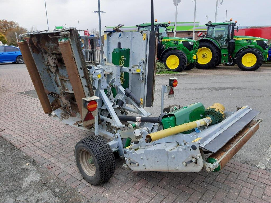 Major MJ76-360 Contoura mower - Sap parçalama makinesi: fotoğraf 3 Major MJ76-360 Contoura mower - Sap parçalama makinesi: fotoğraf 3
