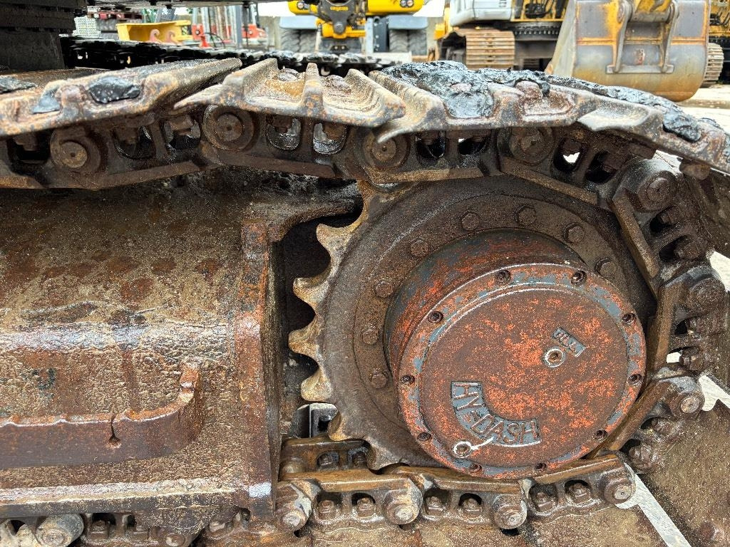Kobelco SK 135 - Paletli ekskavatör: fotoğraf 5 Kobelco SK 135 - Paletli ekskavatör: fotoğraf 5