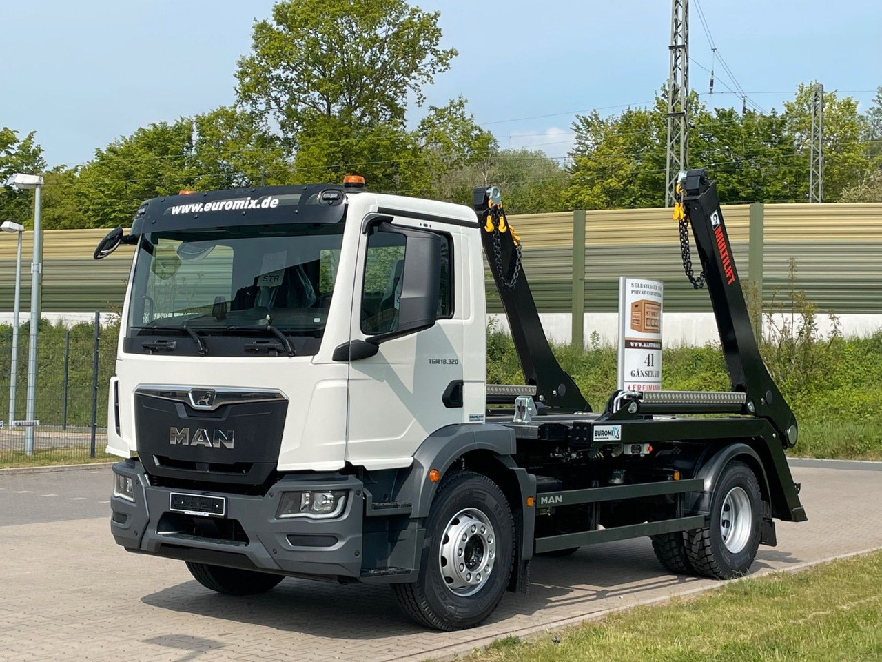 MAN TGM 18.320 4x2 Euro 6e Hiab Multilift Futura 12 - Damperli kamyon, Vinçli kamyon: fotoğraf 1 MAN TGM 18.320 4x2 Euro 6e Hiab Multilift Futura 12 - Damperli kamyon, Vinçli kamyon: fotoğraf 1