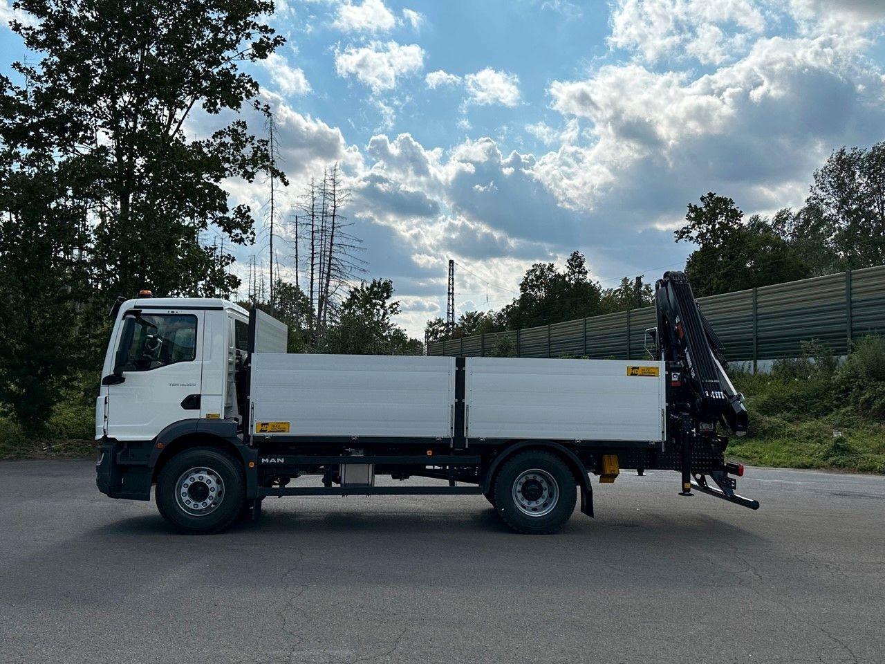 MAN TGM 18.320 4x2 Euro6e Kran Hiab - Vinçli kamyon: fotoğraf 3 MAN TGM 18.320 4x2 Euro6e Kran Hiab - Vinçli kamyon: fotoğraf 3