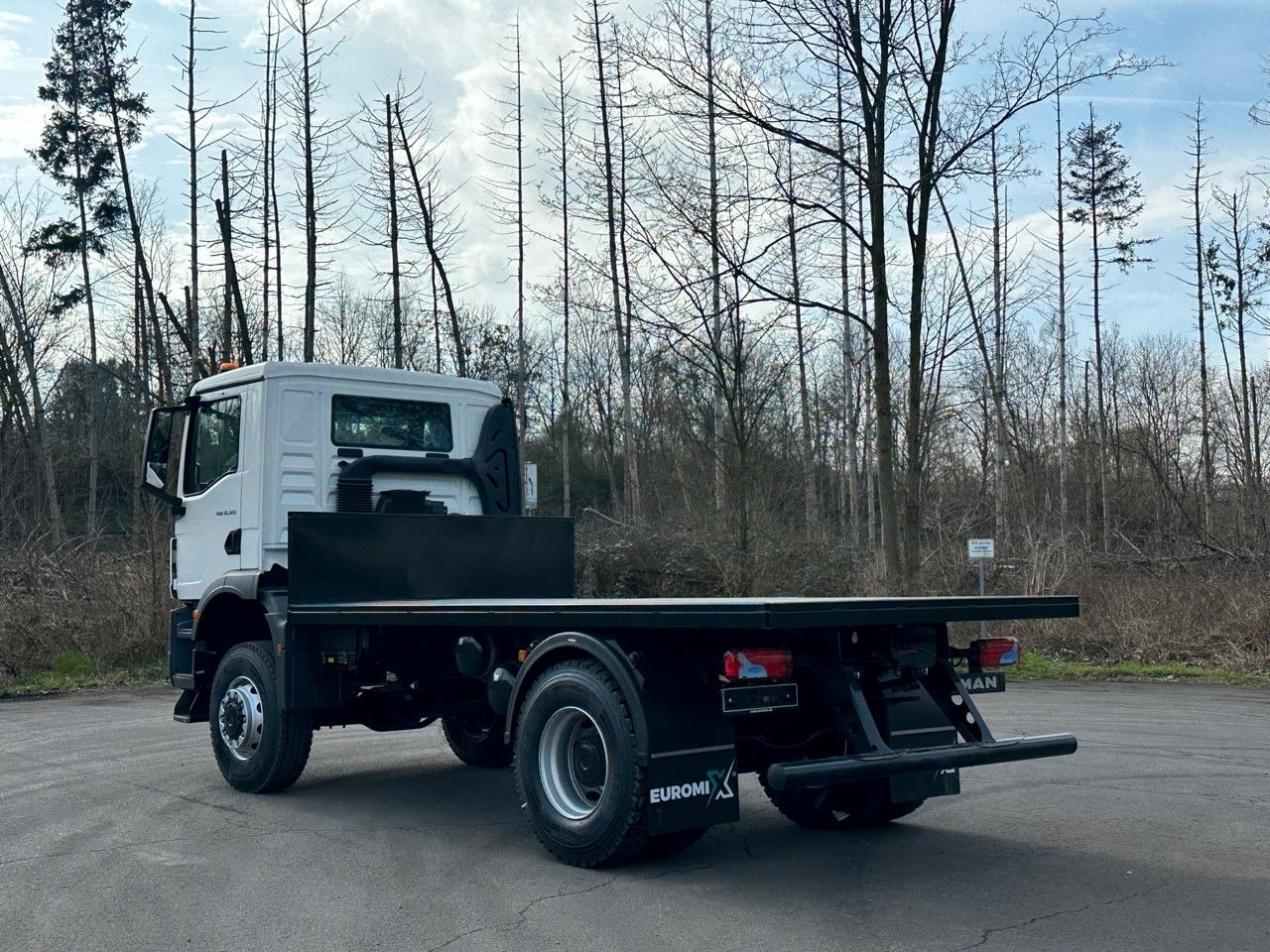 MAN TGM 18.320 4x4 Euro 6e Plato - Sal/ Açık kasa kamyon: fotoğraf 4 MAN TGM 18.320 4x4 Euro 6e Plato - Sal/ Açık kasa kamyon: fotoğraf 4