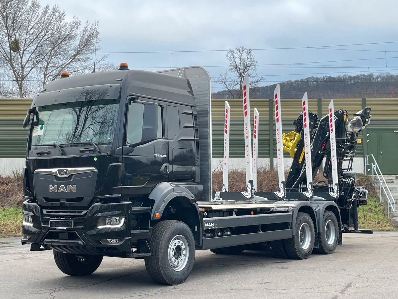 MAN TGS 33.510 6X4 BL Euro6e LogLift 165Z - Tomruk kamyonu, Vinçli kamyon: fotoğraf 2 MAN TGS 33.510 6X4 BL Euro6e LogLift 165Z - Tomruk kamyonu, Vinçli kamyon: fotoğraf 2