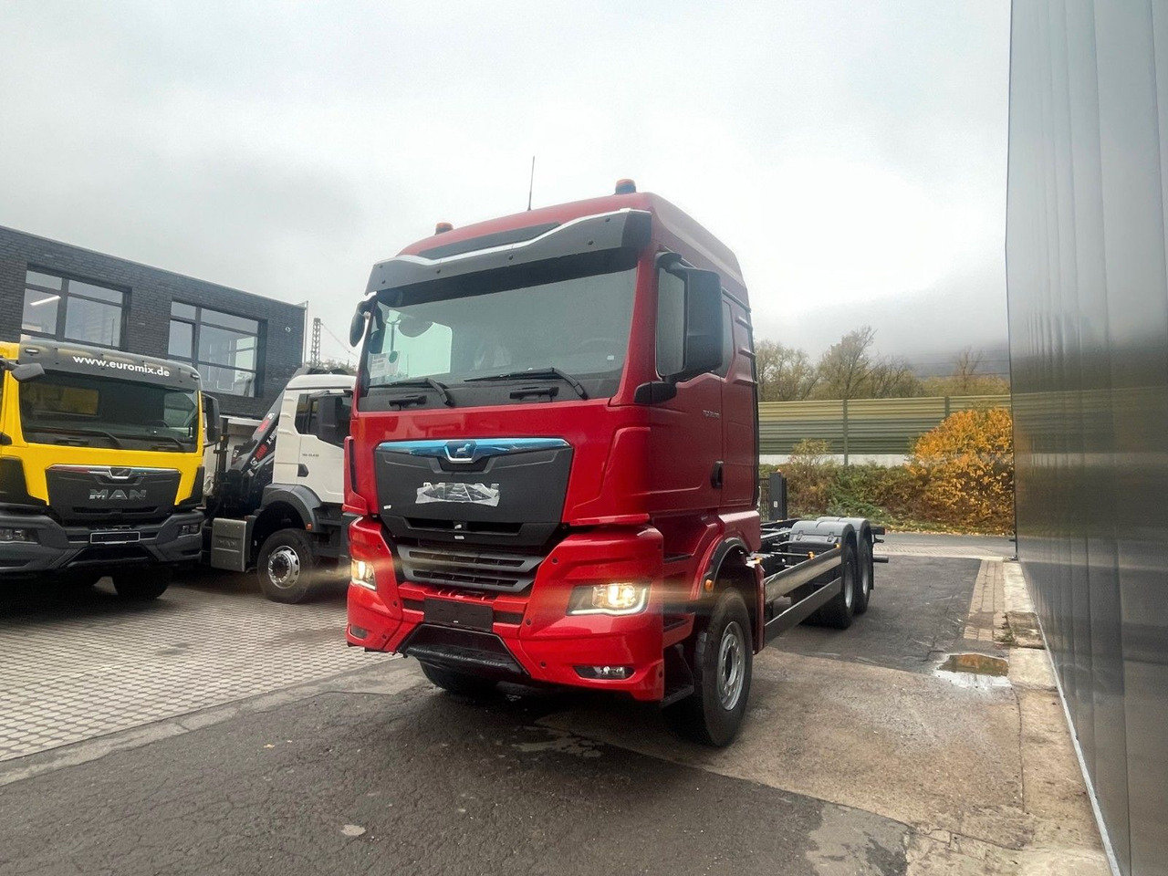 MAN TGX 33.510 6X4 BL - Şasi kamyon: fotoğraf 4 MAN TGX 33.510 6X4 BL - Şasi kamyon: fotoğraf 4