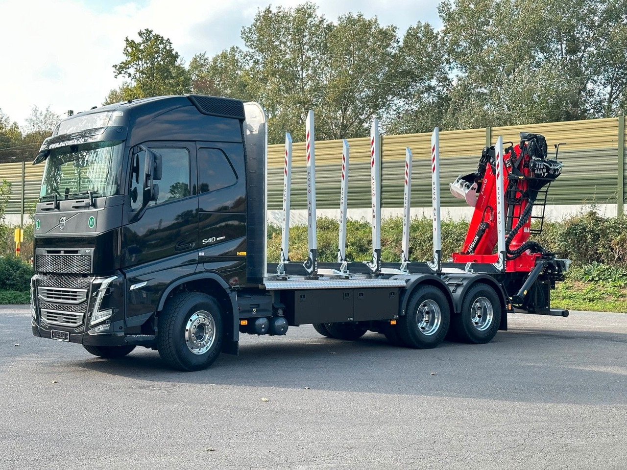 Volvo FH 540 6x4 LogLift EPSILON - Tomruk kamyonu, Vinçli kamyon: fotoğraf 3 Volvo FH 540 6x4 LogLift EPSILON - Tomruk kamyonu, Vinçli kamyon: fotoğraf 3