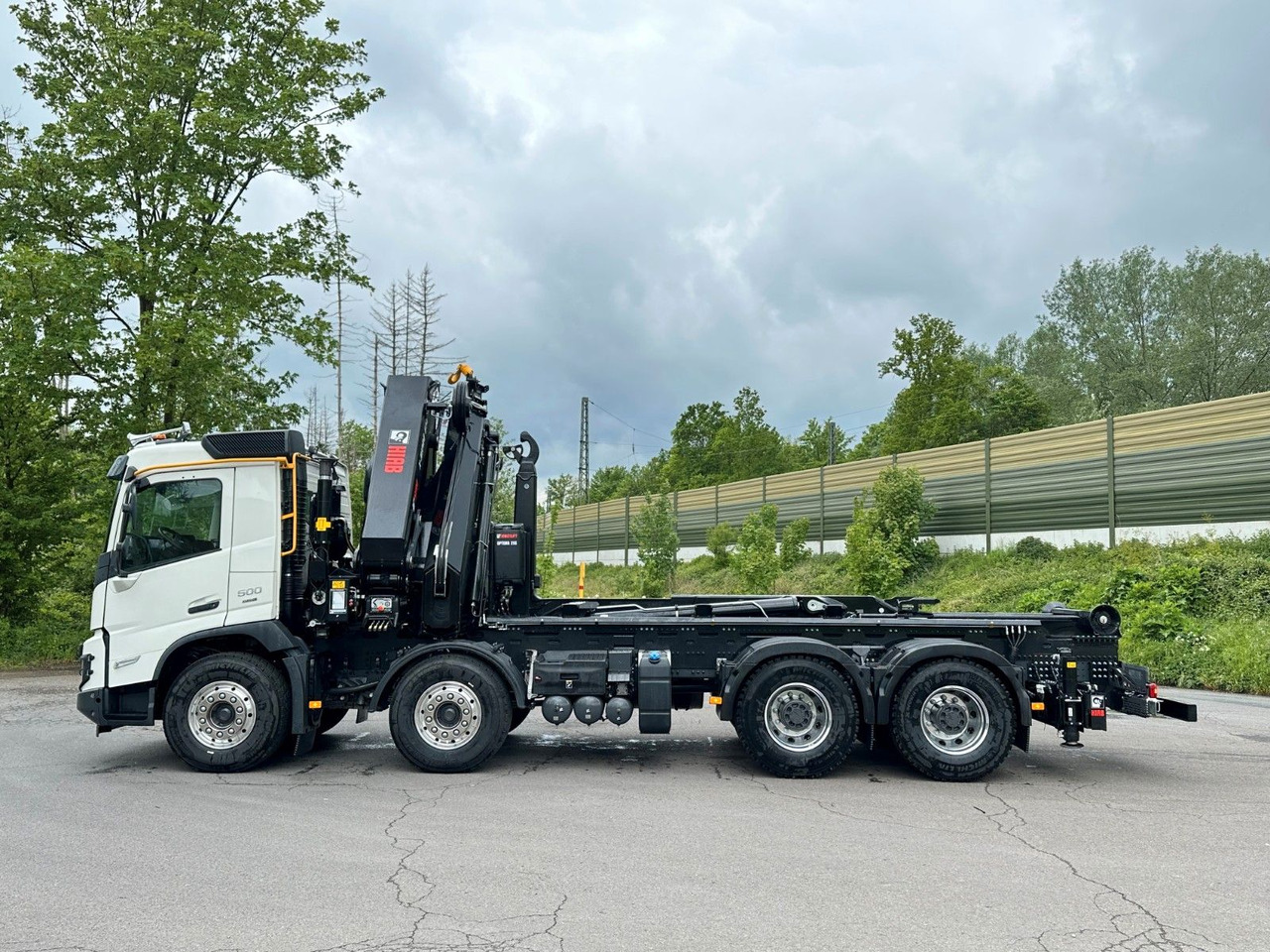 Volvo FMX 500 8x4 Abrollkipper + Kran Hiab 658-6 - Kancalı yükleyici kamyon, Vinçli kamyon: fotoğraf 4 Volvo FMX 500 8x4 Abrollkipper + Kran Hiab 658-6 - Kancalı yükleyici kamyon, Vinçli kamyon: fotoğraf 4