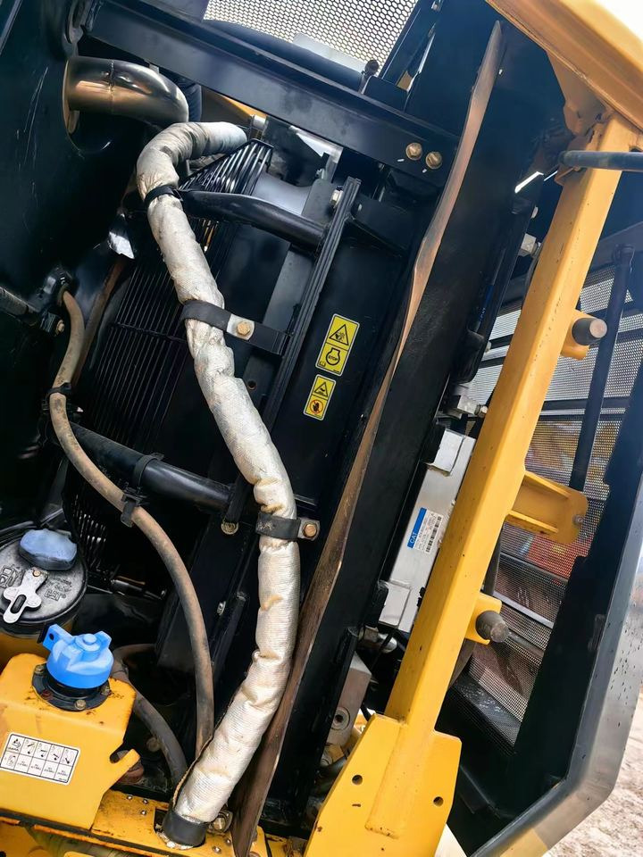 Second Hand Caterpillar CAT 950GC 5 Ton Wheel Loader USED CAT 950 Wheel Loaders in Low Price for Hot Sale - Tekerlekli yükleyici: fotoğraf 3 Second Hand Caterpillar CAT 950GC 5 Ton Wheel Loader USED CAT 950 Wheel Loaders in Low Price for Hot Sale - Tekerlekli yükleyici: fotoğraf 3