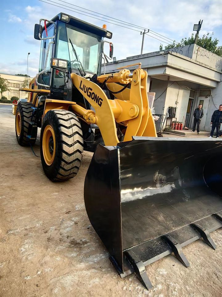Used Liugong 835H Loader China Liugong 835H 856H 862H ZL50CN Wheel Loader in Excellent Condition - Tekerlekli yükleyici: fotoğraf 3 Used Liugong 835H Loader China Liugong 835H 856H 862H ZL50CN Wheel Loader in Excellent Condition - Tekerlekli yükleyici: fotoğraf 3