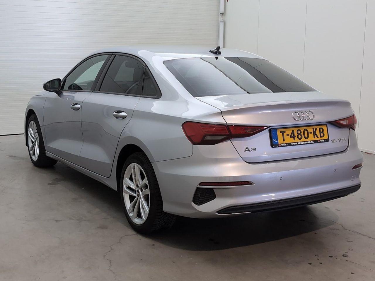 Audi A3 Limousine 35 TFSI edition one | 2021 | 60.185 km | Automaat | T480KB | NAP: Geen oordeel - Sedan araba: fotoğraf 3 Audi A3 Limousine 35 TFSI edition one | 2021 | 60.185 km | Automaat | T480KB | NAP: Geen oordeel - Sedan araba: fotoğraf 3
