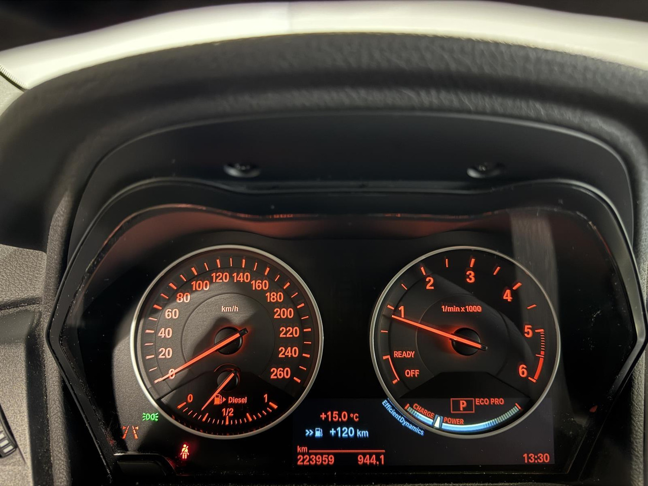 BMW | 2-serie Active Tourer | 218d Corporate Lease Luxury | 2015 | 223.959 km | HG351B | Logisch - Binek araba: fotoğraf 4 BMW | 2-serie Active Tourer | 218d Corporate Lease Luxury | 2015 | 223.959 km | HG351B | Logisch - Binek araba: fotoğraf 4