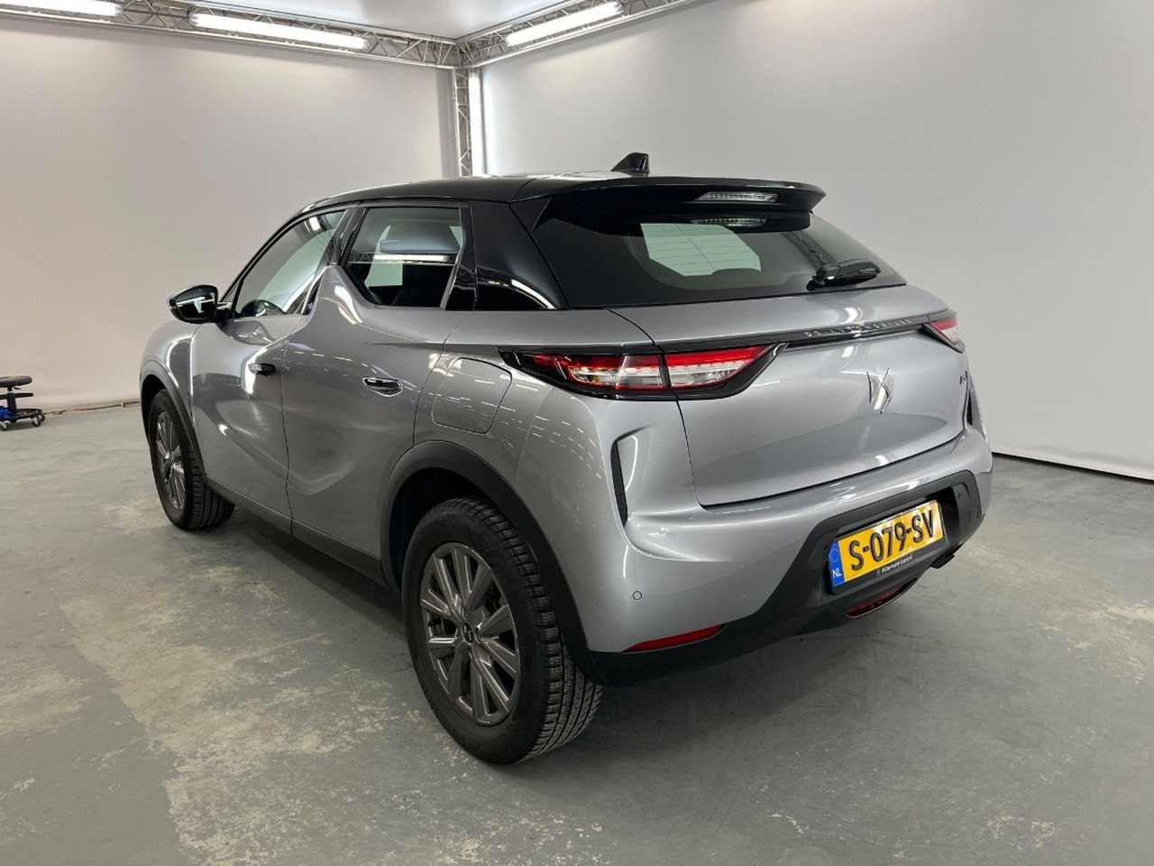 DS 3 1.2 PureTech Bastille | 2023 | 64.053 km | S079SV | NAP: Logisch - SUV: fotoğraf 3 DS 3 1.2 PureTech Bastille | 2023 | 64.053 km | S079SV | NAP: Logisch - SUV: fotoğraf 3