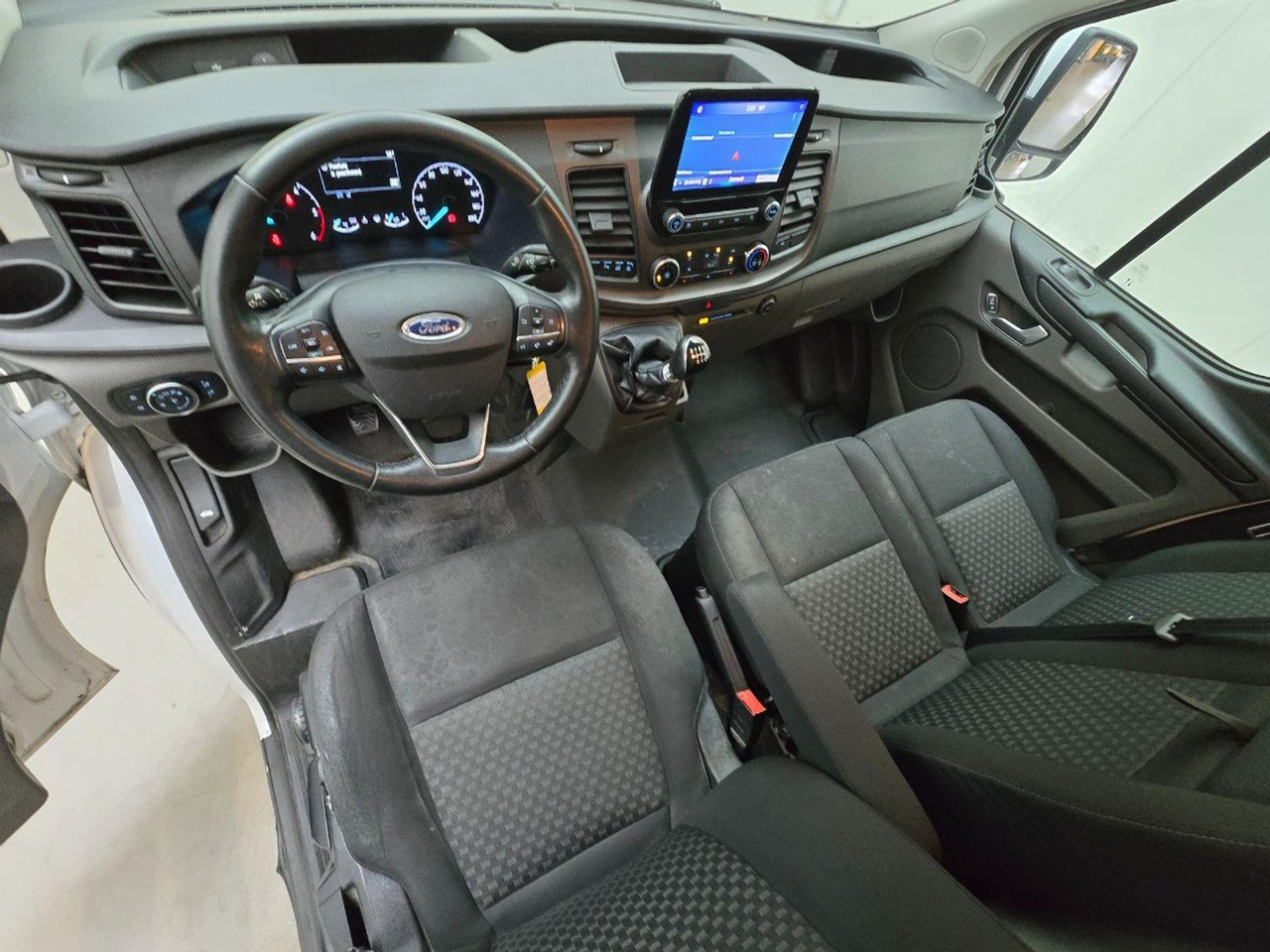 Ford Transit Custom 280 2.0 TDCI L1H1 Trend | 2020 | 237.771 km | VGR91D | NAP: Logisch - Diğer araçlar: fotoğraf 5 Ford Transit Custom 280 2.0 TDCI L1H1 Trend | 2020 | 237.771 km | VGR91D | NAP: Logisch - Diğer araçlar: fotoğraf 5