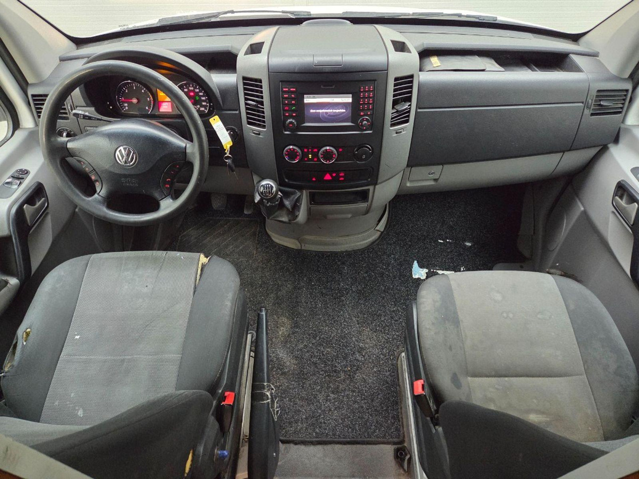 Volkswagen Crafter 32 2.0 TDI L3H2 | 2017 | 240.360 km | V866DF | NAP: Logisch - Diğer araçlar: fotoğraf 5 Volkswagen Crafter 32 2.0 TDI L3H2 | 2017 | 240.360 km | V866DF | NAP: Logisch - Diğer araçlar: fotoğraf 5