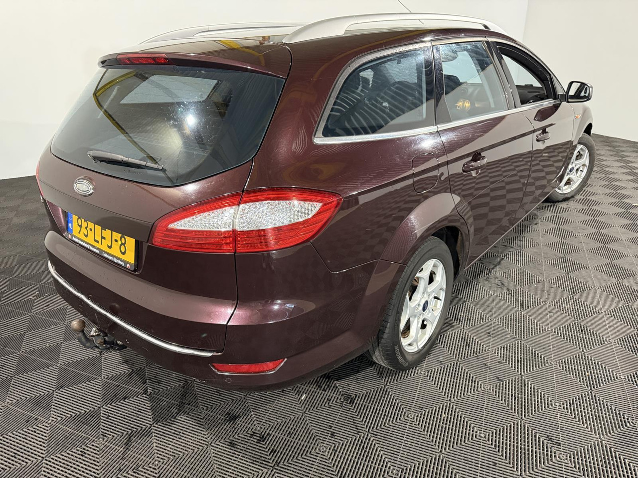 Ford | Mondeo Wagon | 2.0-16V Limited | 2010 | 193.300 km | 93LFJ8 | Logisch - Binek araba: fotoğraf 2 Ford | Mondeo Wagon | 2.0-16V Limited | 2010 | 193.300 km | 93LFJ8 | Logisch - Binek araba: fotoğraf 2