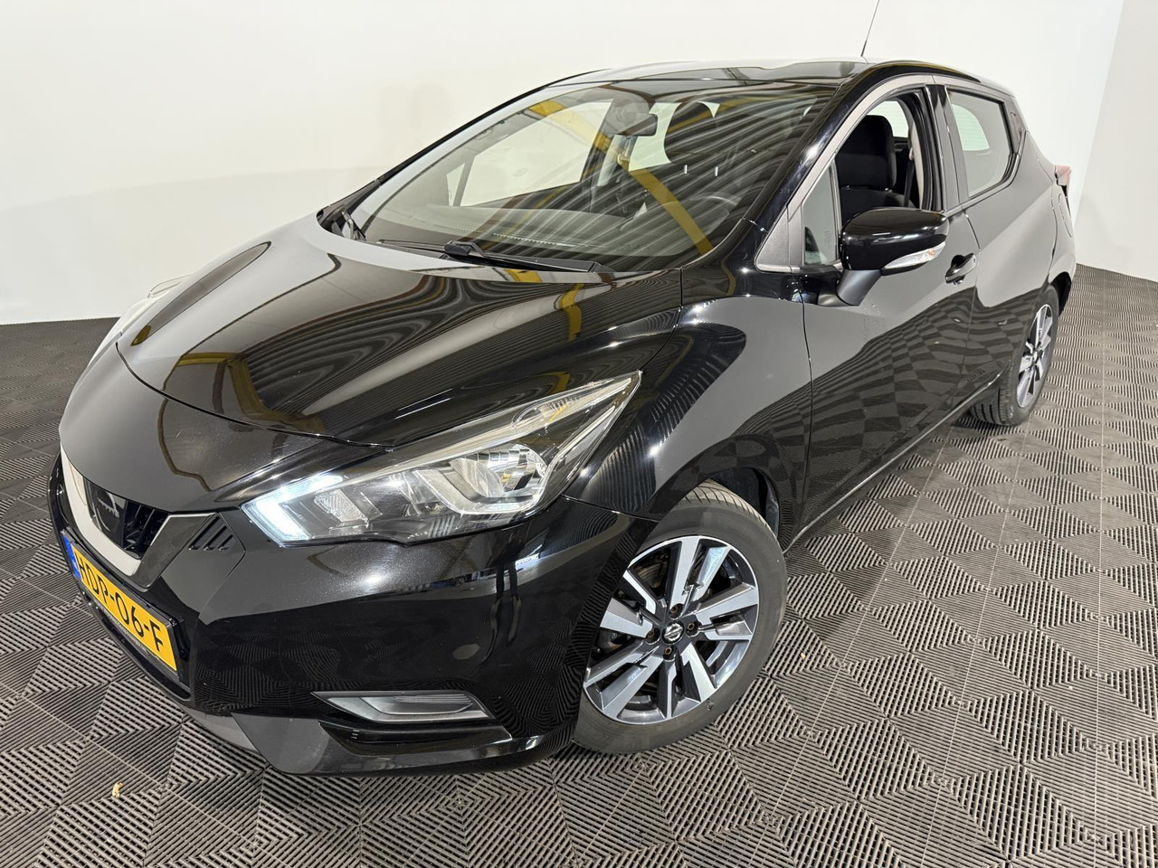Nissan | Micra | 0.9 IG-T Acenta | 2018 | 158.656 km | HDP06F | Geen oordeel - Hatchback: fotoğraf 1 Nissan | Micra | 0.9 IG-T Acenta | 2018 | 158.656 km | HDP06F | Geen oordeel - Hatchback: fotoğraf 1