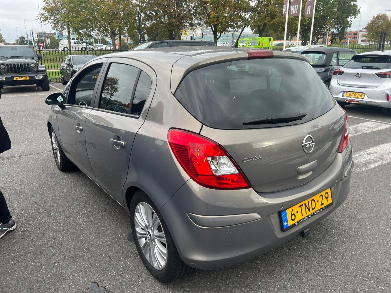 Opel Corsa 1.2 - 16V Cosmo | 2014 | 73.562 km | Automaat | 6TND29 | NAP: Logisch - Hatchback: fotoğraf 3 Opel Corsa 1.2 - 16V Cosmo | 2014 | 73.562 km | Automaat | 6TND29 | NAP: Logisch - Hatchback: fotoğraf 3