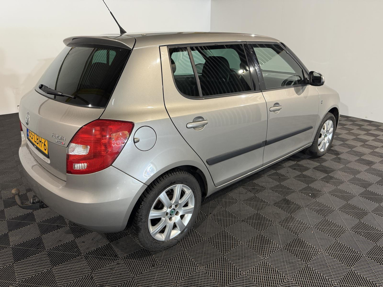 Skoda | Fabia | 1.2-12V Sprint | 2010 | 217.614 km | 65LBH6 | Logisch - Hatchback: fotoğraf 4 Skoda | Fabia | 1.2-12V Sprint | 2010 | 217.614 km | 65LBH6 | Logisch - Hatchback: fotoğraf 4