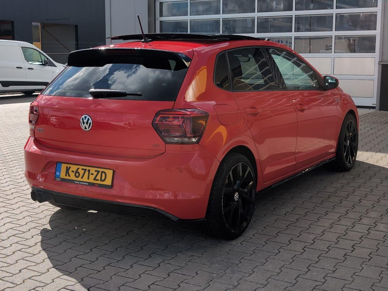 Volkswagen Polo 2.0 TSI GTI | 2019 | 254.494 km | Automaat | K671ZD | NAP: Geen oordeel - Hatchback: fotoğraf 4 Volkswagen Polo 2.0 TSI GTI | 2019 | 254.494 km | Automaat | K671ZD | NAP: Geen oordeel - Hatchback: fotoğraf 4