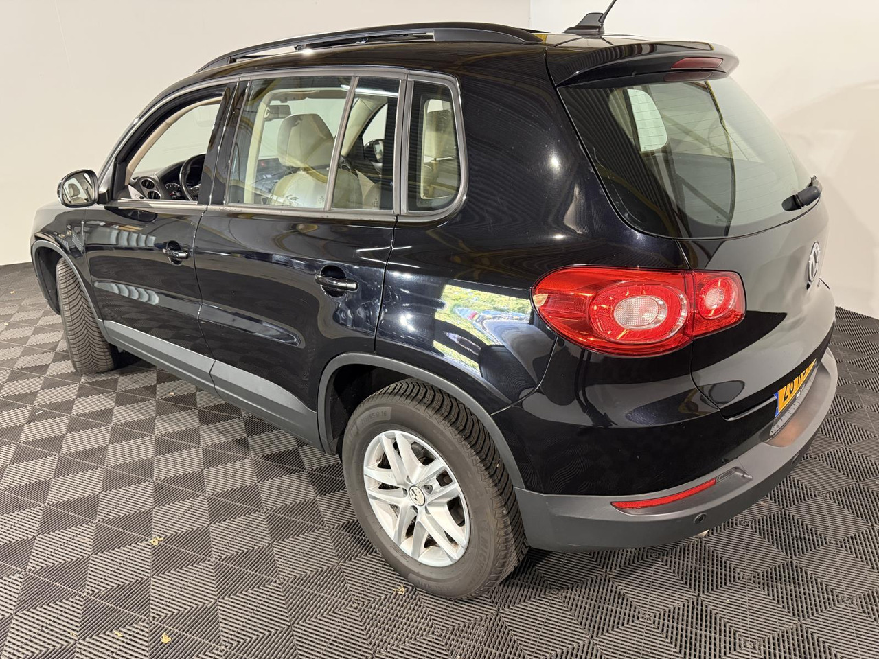 Volkswagen | Tiguan | 1.4 TSI Comfort&Design | 2011 | 236.671 km | 28RDT1 | Logisch - SUV: fotoğraf 2 Volkswagen | Tiguan | 1.4 TSI Comfort&Design | 2011 | 236.671 km | 28RDT1 | Logisch - SUV: fotoğraf 2
