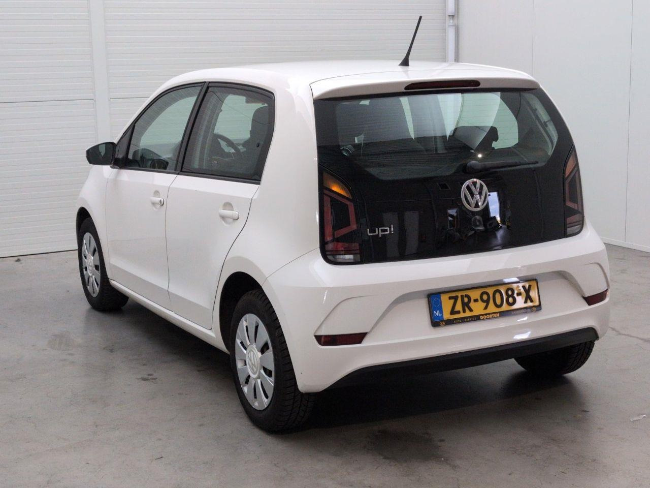 Volkswagen Up! 1.0 BMT move up! | 2019 | 114.730 km | ZR908X | NAP: Logisch - Hatchback: fotoğraf 3 Volkswagen Up! 1.0 BMT move up! | 2019 | 114.730 km | ZR908X | NAP: Logisch - Hatchback: fotoğraf 3