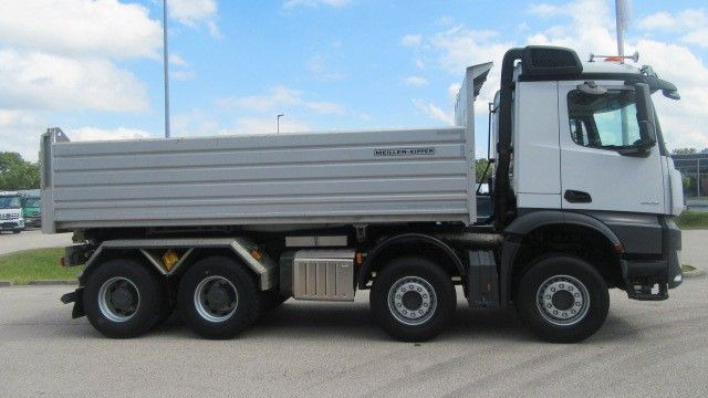 Mercedes-Benz Arocs 4148 8x4 Meiller 2-Seitenkipper - Damperli kamyon: fotoğraf 4 Mercedes-Benz Arocs 4148 8x4 Meiller 2-Seitenkipper - Damperli kamyon: fotoğraf 4