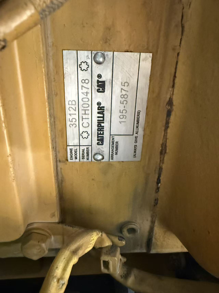 CATPILLAR 3512B - Endüstriyel makine, Elektrikli jeneratör: fotoğraf 2 CATPILLAR 3512B - Endüstriyel makine, Elektrikli jeneratör: fotoğraf 2