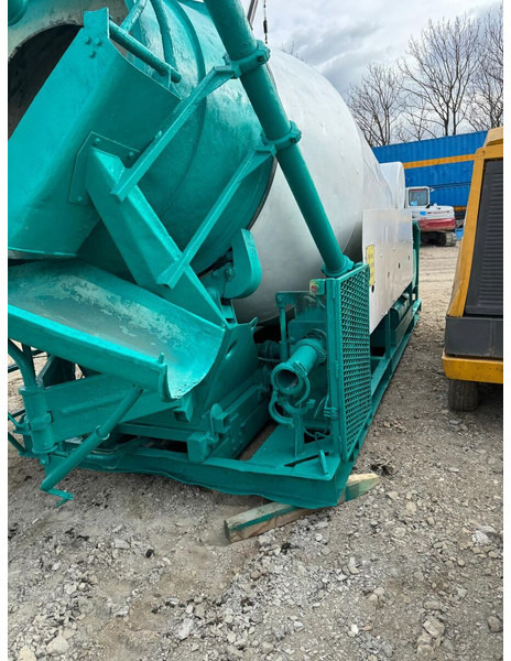 CIFA Concrete Mixer with own engine - Beton mikseri: fotoğraf 3 CIFA Concrete Mixer with own engine - Beton mikseri: fotoğraf 3