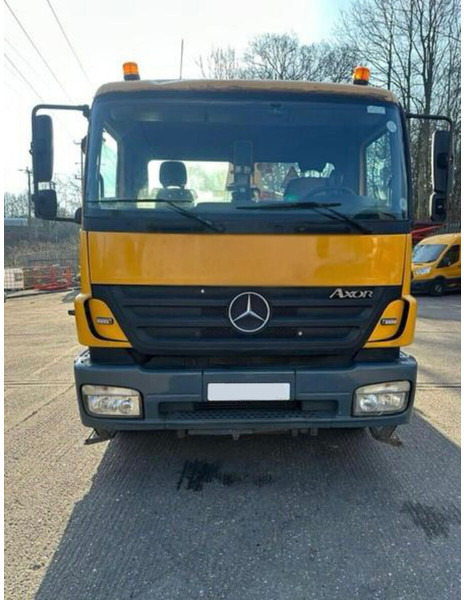 Mercedes-Benz Axor - Sabit beton pompası: fotoğraf 2 Mercedes-Benz Axor - Sabit beton pompası: fotoğraf 2