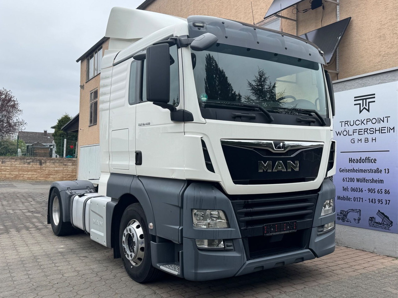 MAN TGX 18.460 XL /1xBett/Retarder/Voll-Spoiler - Çekici: fotoğraf 1 MAN TGX 18.460 XL /1xBett/Retarder/Voll-Spoiler - Çekici: fotoğraf 1