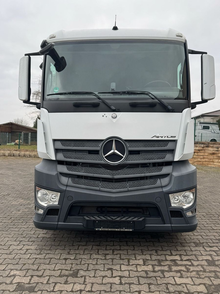 Mercedes-Benz Antos 1836L/4x2/2t.LBW/2xAHK/aus.1Hand/16.Pal. - Taşınması içecek kamyon: fotoğraf 2 Mercedes-Benz Antos 1836L/4x2/2t.LBW/2xAHK/aus.1Hand/16.Pal. - Taşınması içecek kamyon: fotoğraf 2