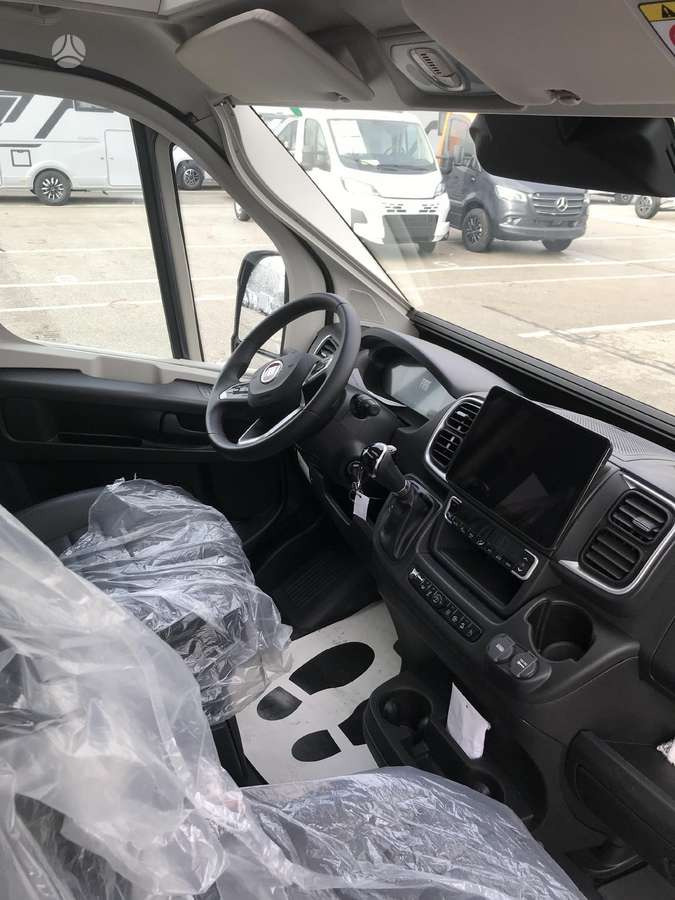 ADRIA Twin Sport 640 SG - Camper van: fotoğraf 4 ADRIA Twin Sport 640 SG - Camper van: fotoğraf 4