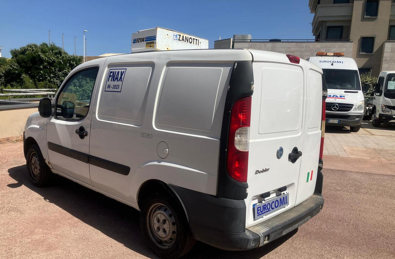 DOBLO' CON COIBENTAZIONE E GRUPPO FRIGO - Frigorifik kamyonet: fotoğraf 2 DOBLO' CON COIBENTAZIONE E GRUPPO FRIGO - Frigorifik kamyonet: fotoğraf 2
